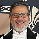 Dr. Carlos Castro